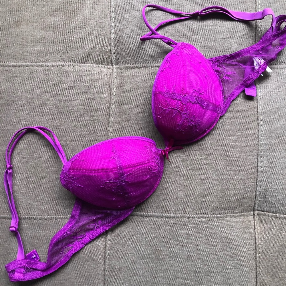 Bra - Picture 2 of 3